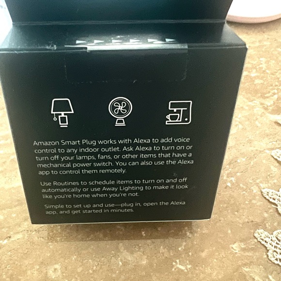 NWT Amazon smart plug - Picture 3 of 3